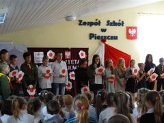 Majowe ┼Ťwi─Öta u 3. WDH w Pieszczu (4).JPG