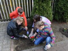 Wiosna_u_Prˇbnej_WDH_w_Pieszczu_(2).JPG